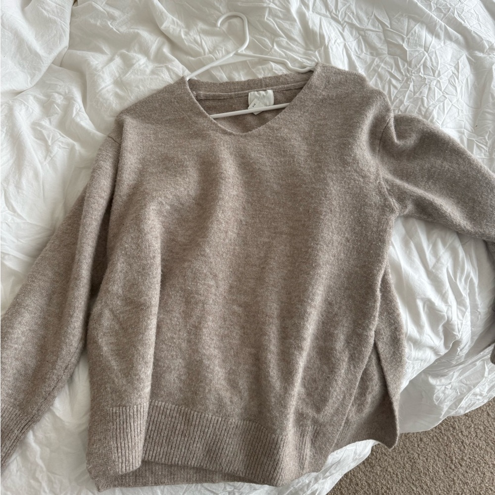 H&M Sweater